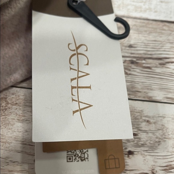 Scala Womens Taupe Wool Felt Packable Cloche Hat Floral Accent LW497 NEW - Picture 4 of 9